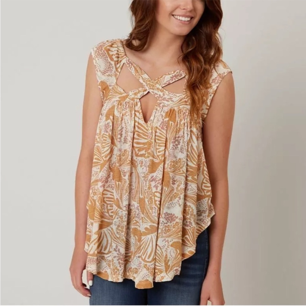 Free People Sugar Cane Printed Cut Out Top in Tea Combo | Size Medium